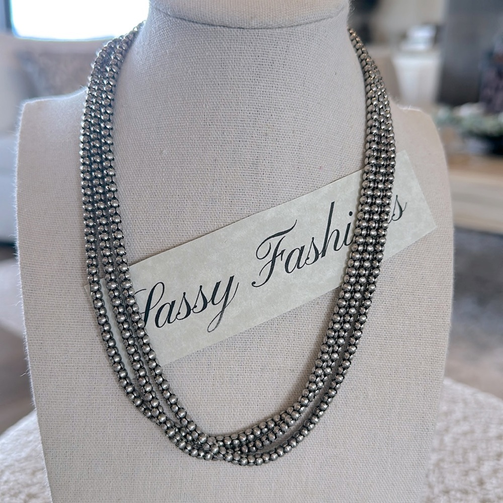 Brand New Oxidized Silpada Necklace
